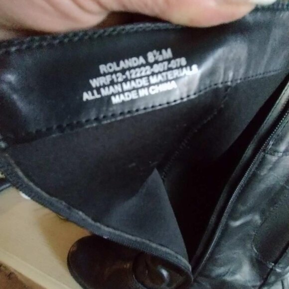 NEW BLACK LEATHER KNEE HIGH BOOTS WITH STRECH BACK - Picture 5 of 6